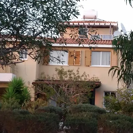 Regina Gardens 3 Bedroom * Пафос