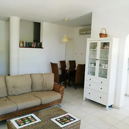 Вилла Regina Gardens 3 Bedroom Пафос