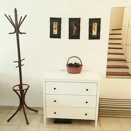 Regina Gardens 3 Bedroom * Пафос
